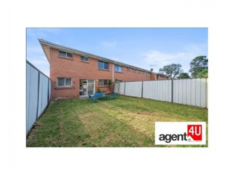 15/12 Bunting Street, Emerton NSW 2770