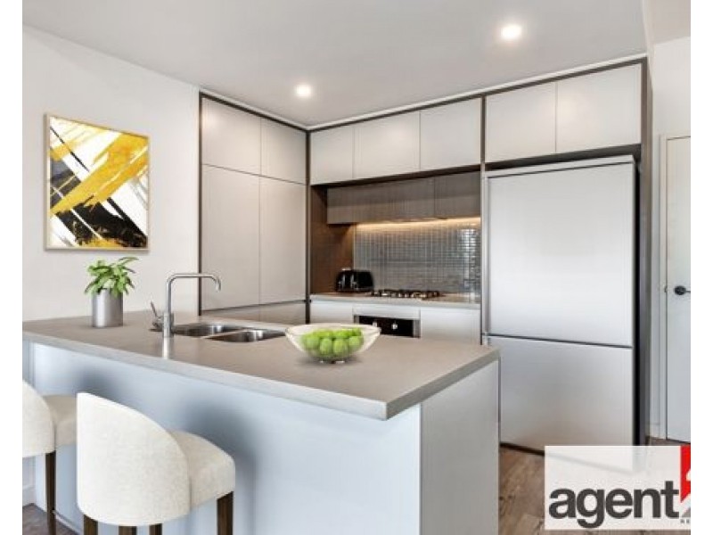 302/81B Lord Sheffield Cct, Penrith NSW 2750