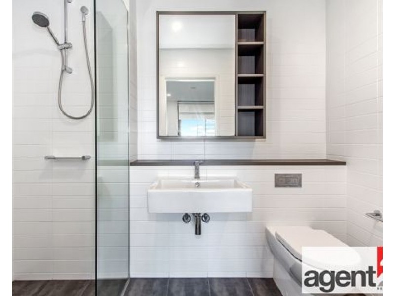 302/81B Lord Sheffield Cct, Penrith NSW 2750