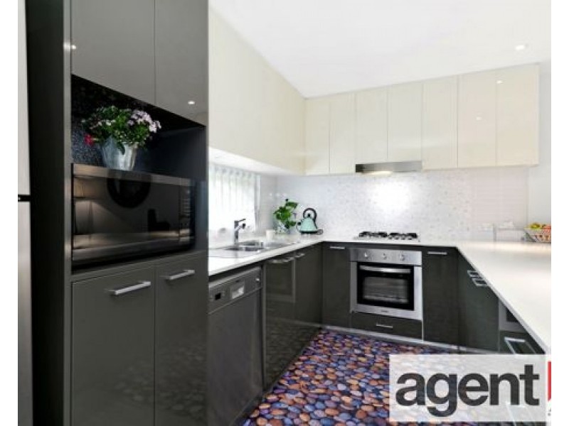 75 Lakeview Drive, Cranebrook NSW 2749