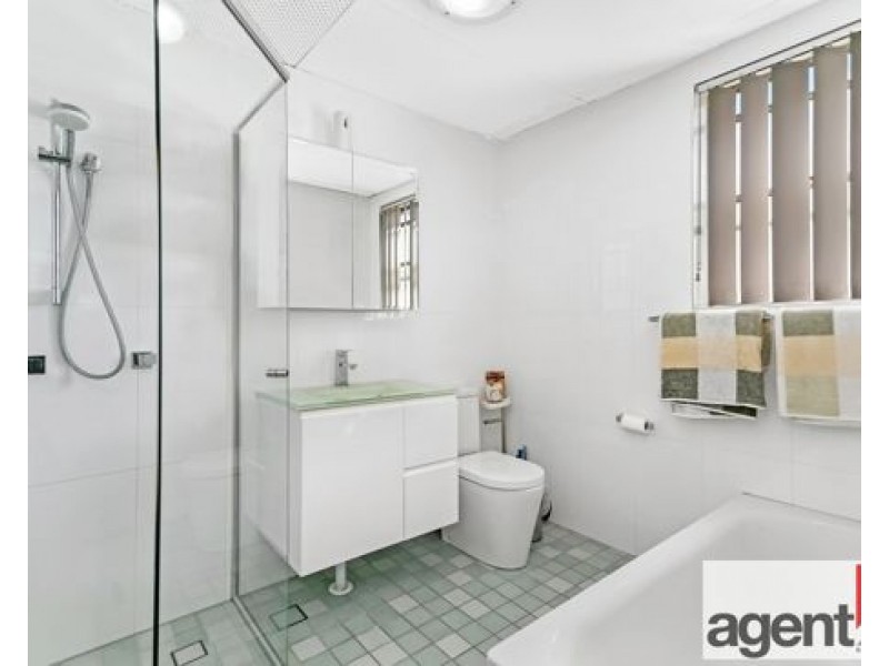 16/132 Lethbridge Street, Penrith NSW 2750