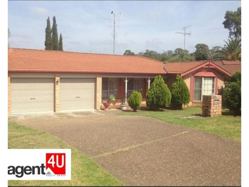 41 Waterfall Crescent, Cranebrook NSW 2749
