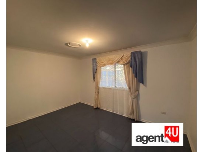 41 Waterfall Crescent, Cranebrook NSW 2749