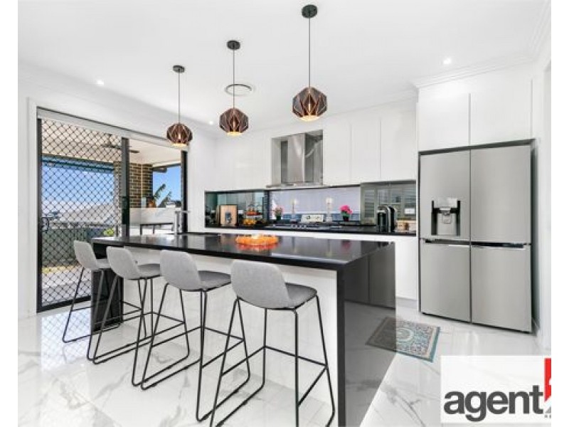 28 Galloway Road, Glenmore Park NSW 2745