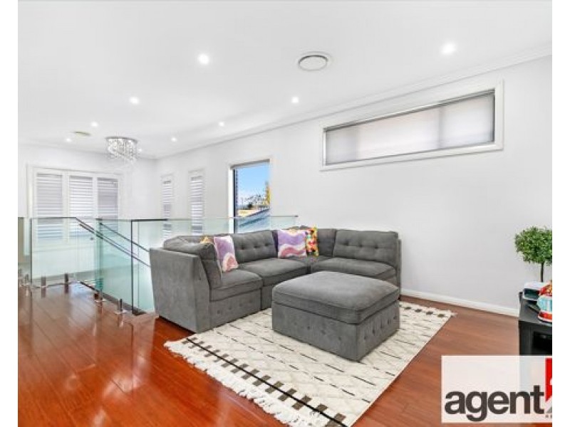 28 Galloway Road, Glenmore Park NSW 2745