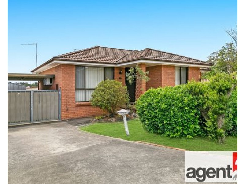17 Bellini Place, St Clair NSW 2759