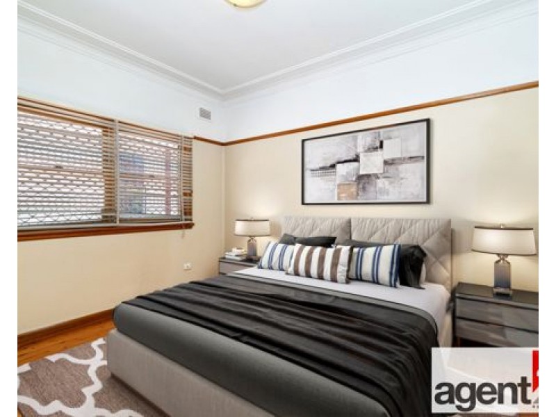 43 Castlereagh Street, Penrith NSW 2750