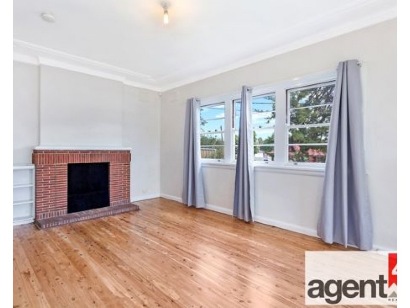48 Castlereagh Street, Penrith NSW 2750