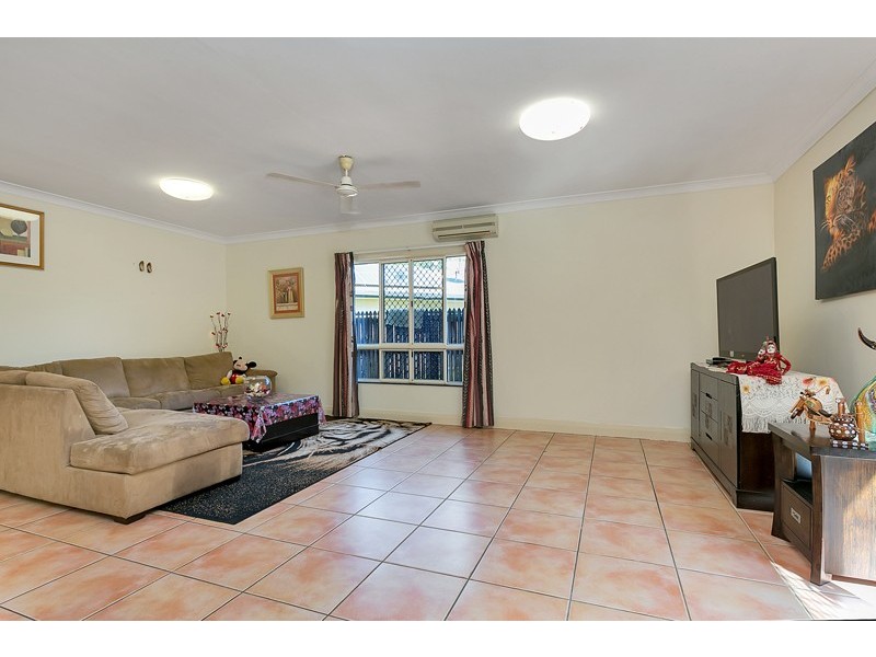 4 Sailfish Close, Kanimbla QLD 4870