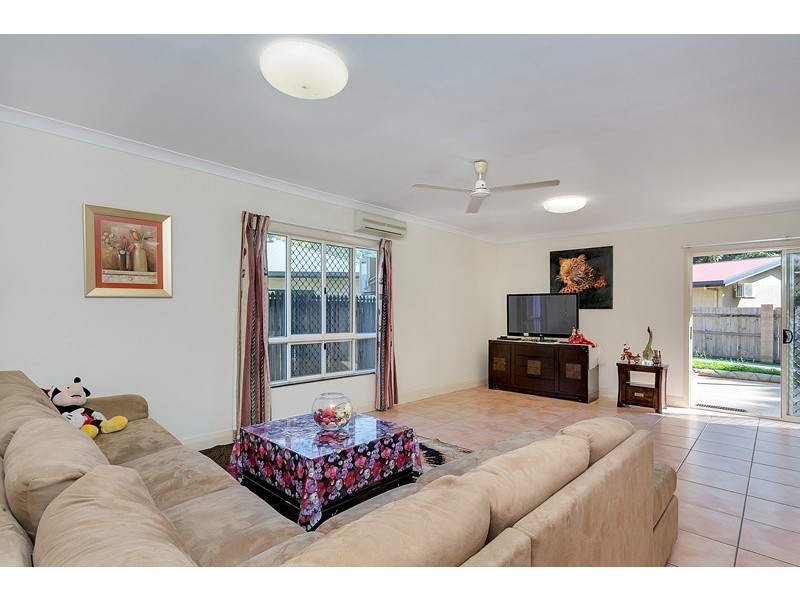 4 Sailfish Close, Kanimbla QLD 4870