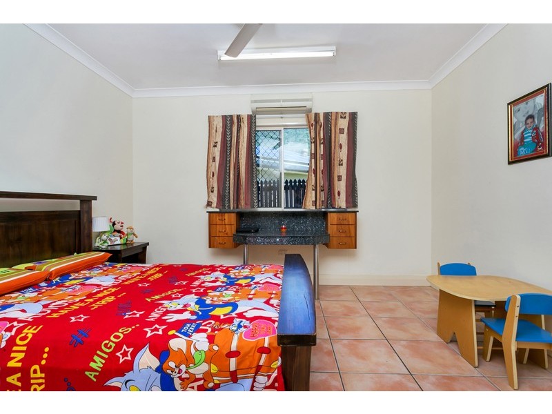 4 Sailfish Close, Kanimbla QLD 4870