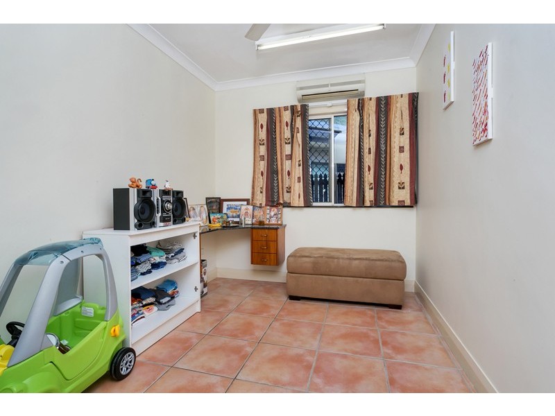 4 Sailfish Close, Kanimbla QLD 4870
