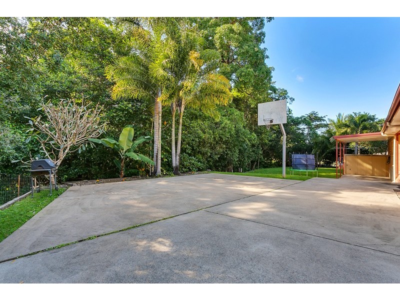 4 Sailfish Close, Kanimbla QLD 4870