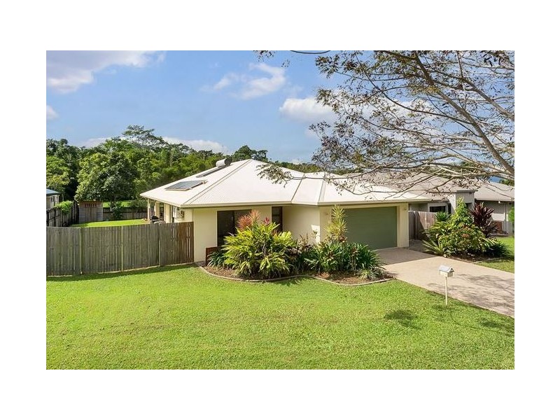 8 De Roma Close, Kanimbla QLD 4870
