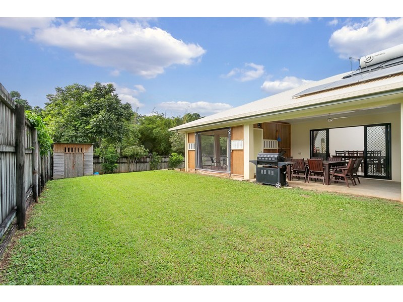 8 De Roma Close, Kanimbla QLD 4870