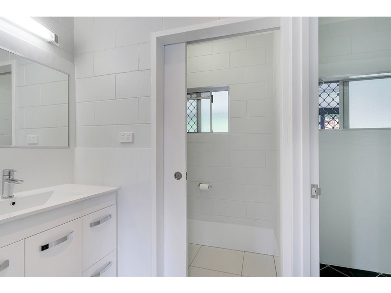 31 Tiffany Street, White Rock QLD 4868