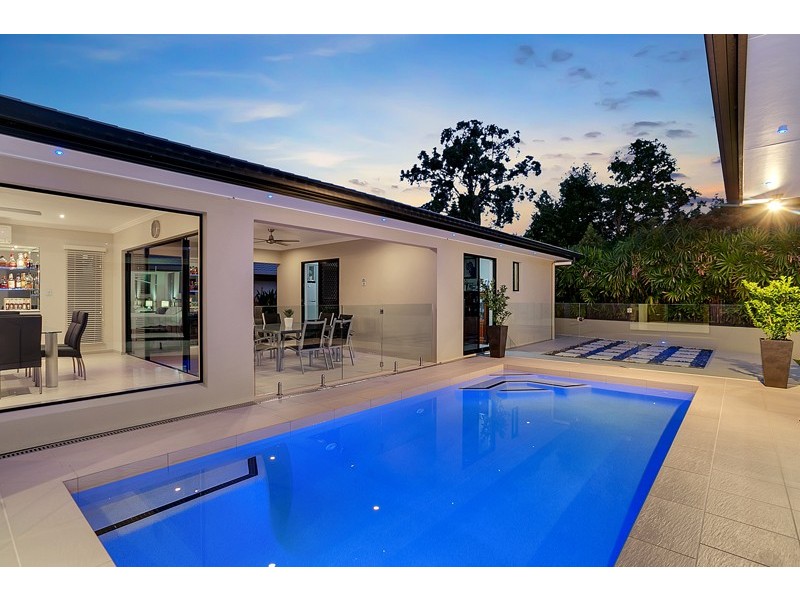 5 Green Avenue, Kewarra Beach QLD 4879
