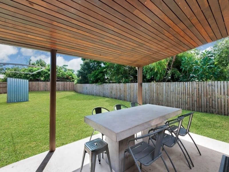 1 & 2 15 Blantyre Close, Manunda QLD 4870