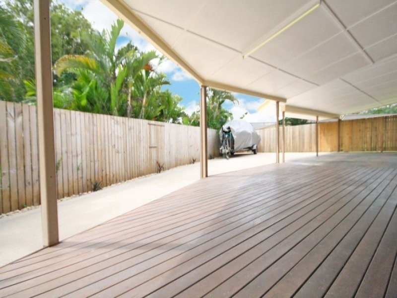1 & 2 15 Blantyre Close, Manunda QLD 4870