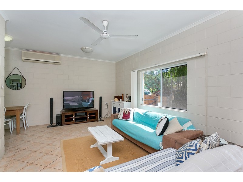10 Adam Drive, Brinsmead QLD 4870