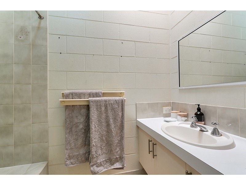 10 Adam Drive, Brinsmead QLD 4870