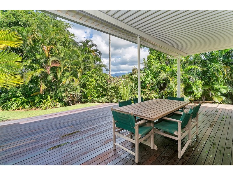 10 Adam Drive, Brinsmead QLD 4870