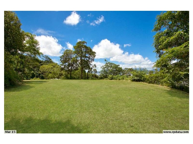 13 Oceanview Place, Mooroobool QLD 4870