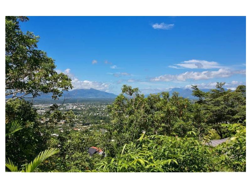 13 Oceanview Place, Mooroobool QLD 4870