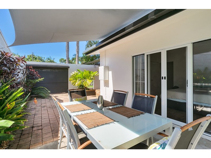 11 Newport Close, Kewarra Beach QLD 4879