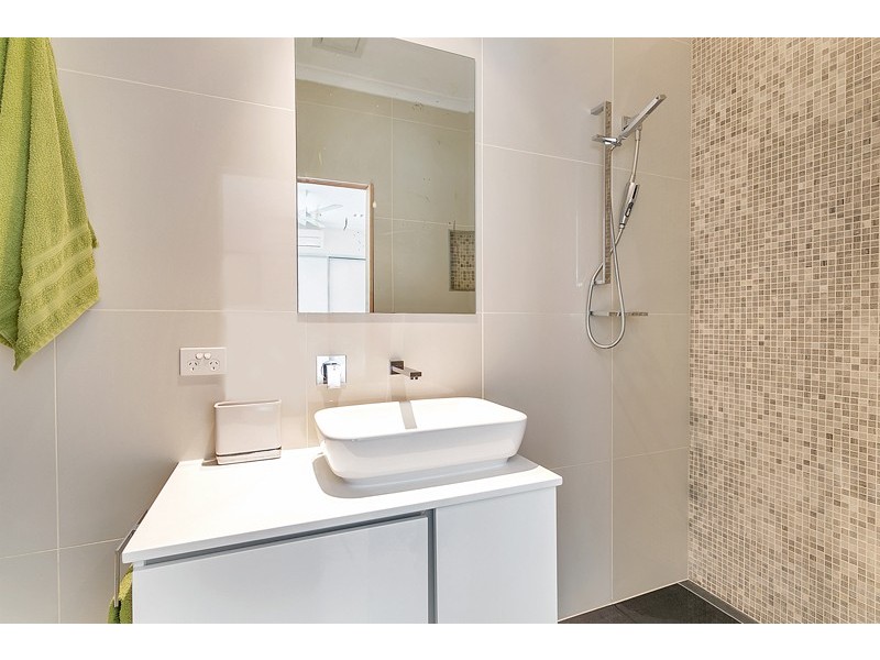 11 Newport Close, Kewarra Beach QLD 4879