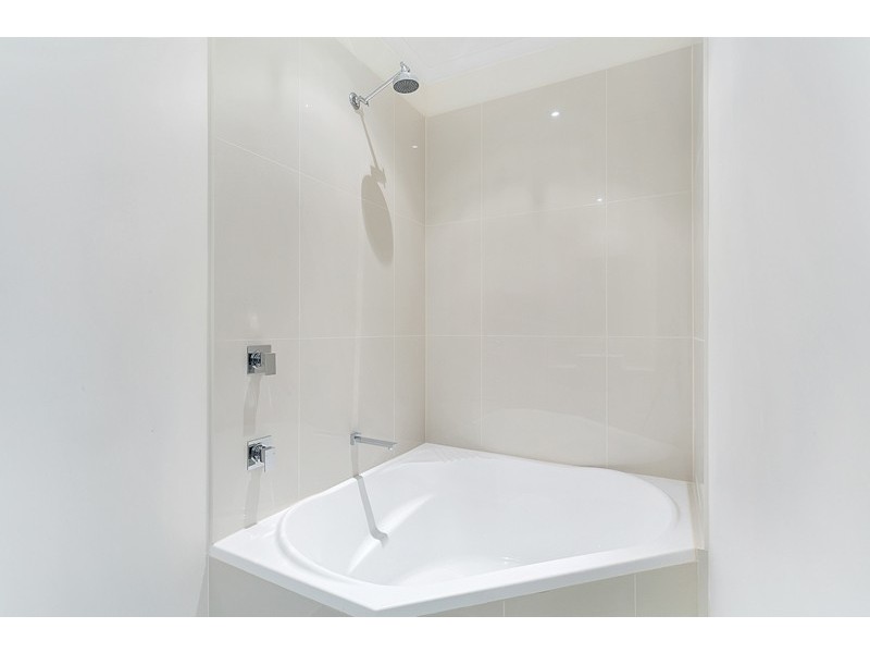 11 Newport Close, Kewarra Beach QLD 4879