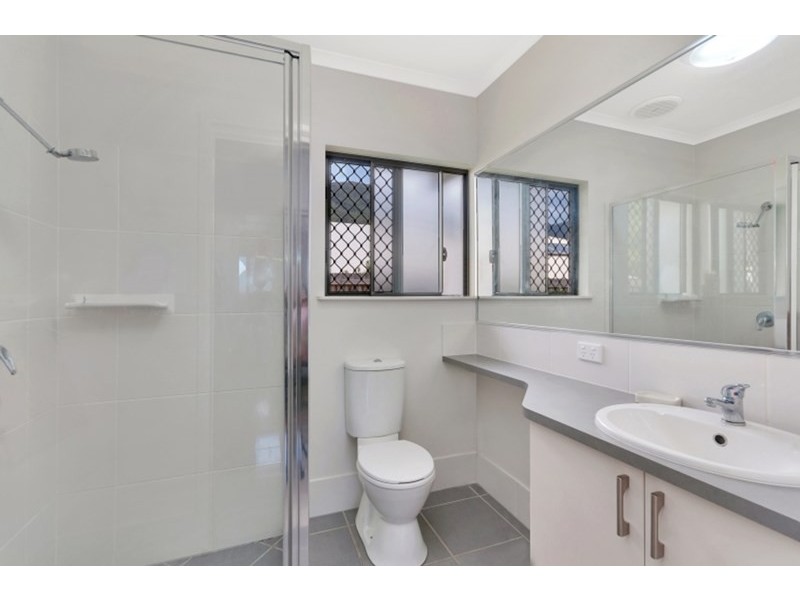 12 Anson Street, Bentley Park QLD 4869