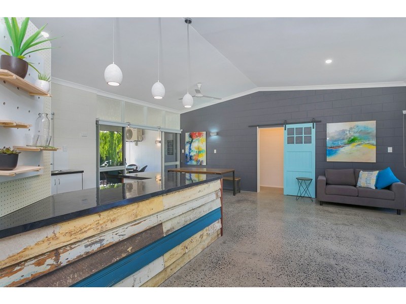 58 Baronia Crescent, Holloways Beach QLD 4878