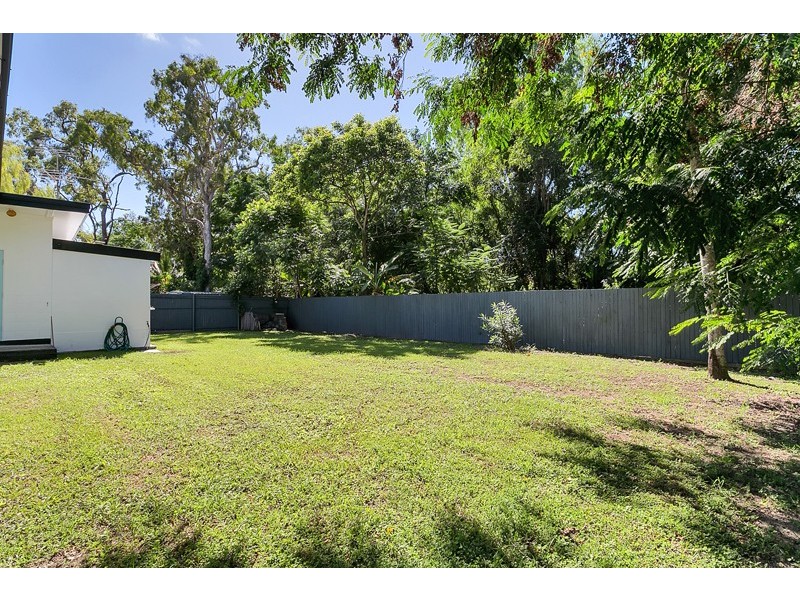 58 Baronia Crescent, Holloways Beach QLD 4878