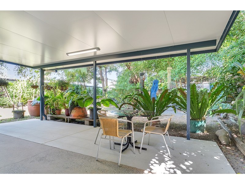 103 Callaghan Street, Mooroobool QLD 4870