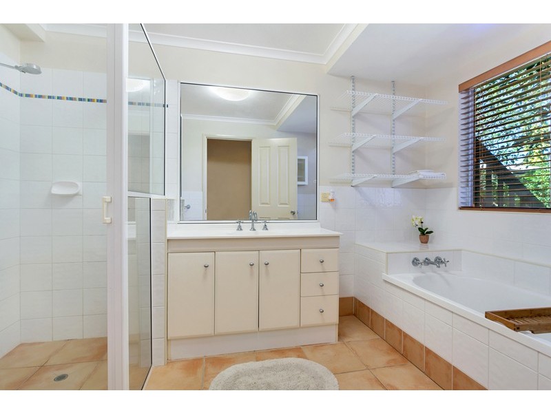 103 Callaghan Street, Mooroobool QLD 4870