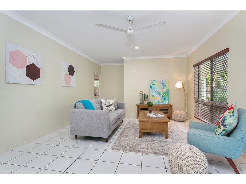 28 Satinash Close, Redlynch QLD 4870