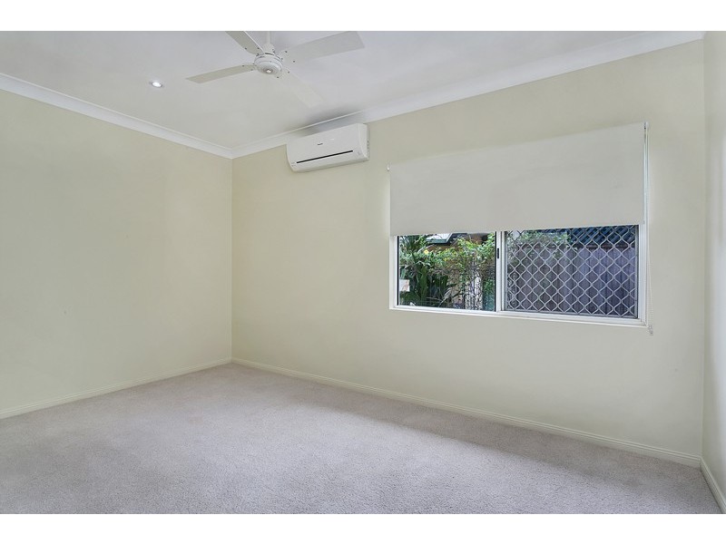 28 Satinash Close, Redlynch QLD 4870