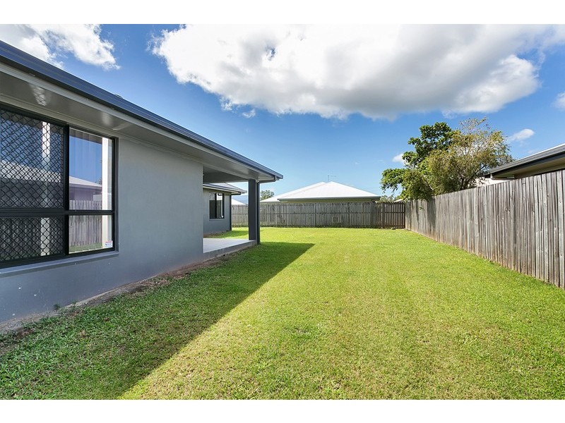 64 Phoenix Street, White Rock QLD 4868