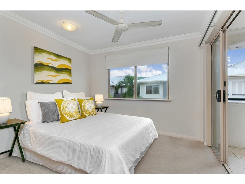 302/29-33 Springfield Crescent, Manoora QLD 4870