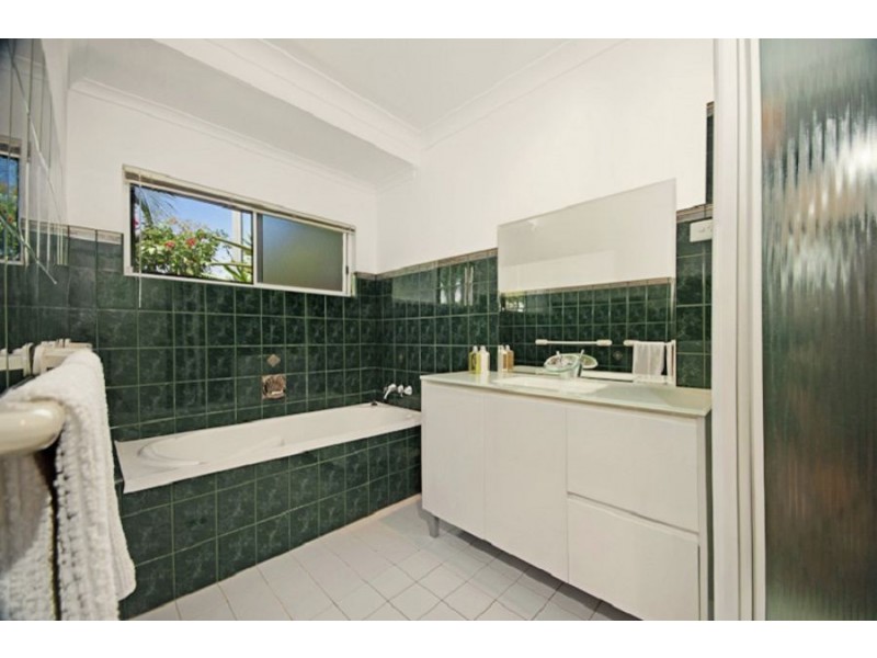 22 Isaac Smith Close, Kewarra Beach QLD 4879