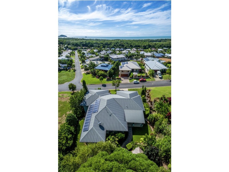 22 Savannah Street, Palm Cove QLD 4879