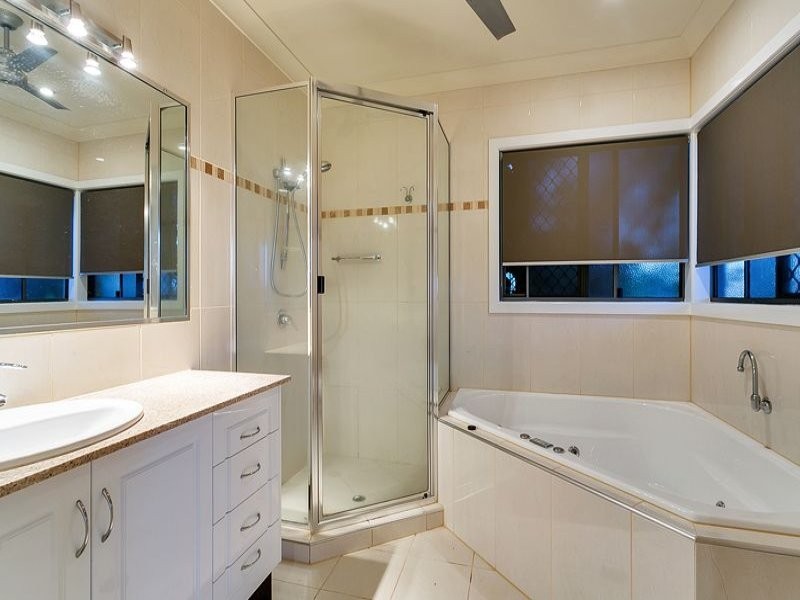 22 Savannah Street, Palm Cove QLD 4879