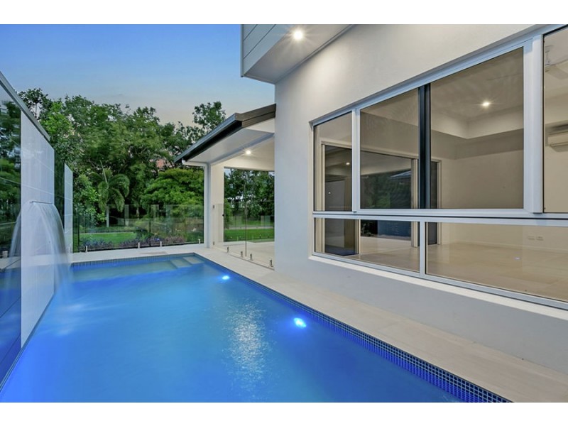 47 Freshwater Avenue, Palm Cove QLD 4879