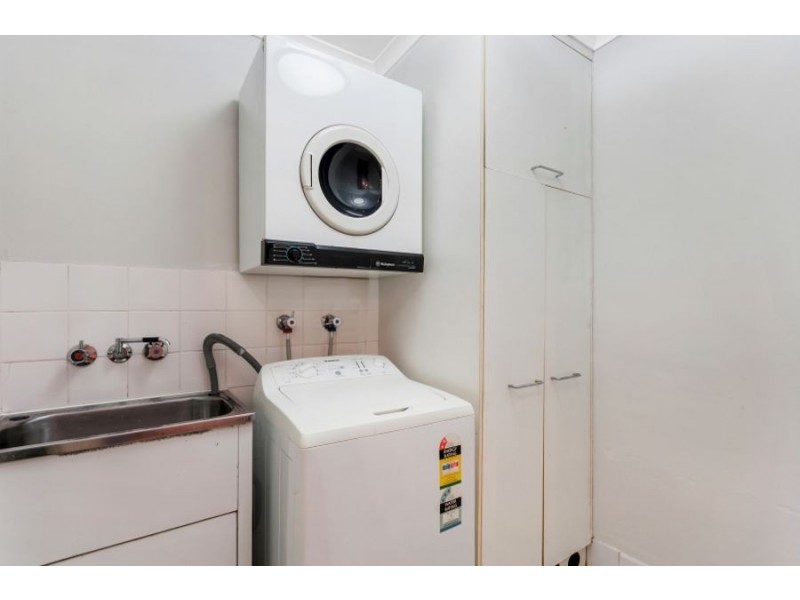 6/297 Lake Street, Cairns North QLD 4870