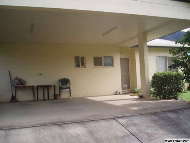 7 Lorraine Close, Bentley Park QLD 4869