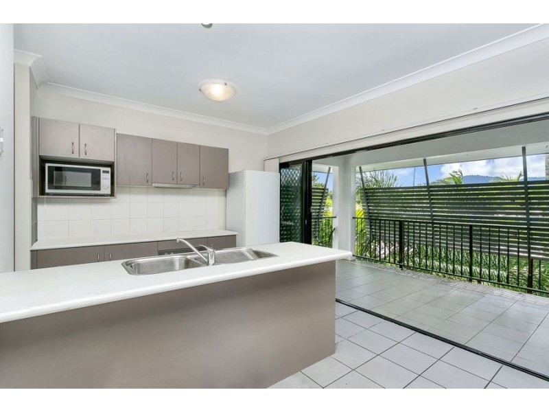 12/4-6 Olive Street, Manoora QLD 4870