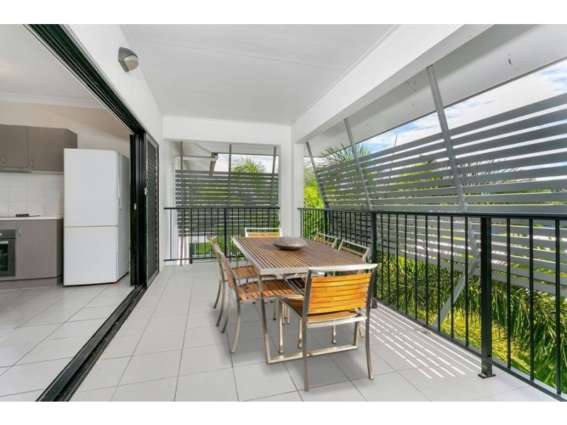 12/4-6 Olive Street, Manoora QLD 4870