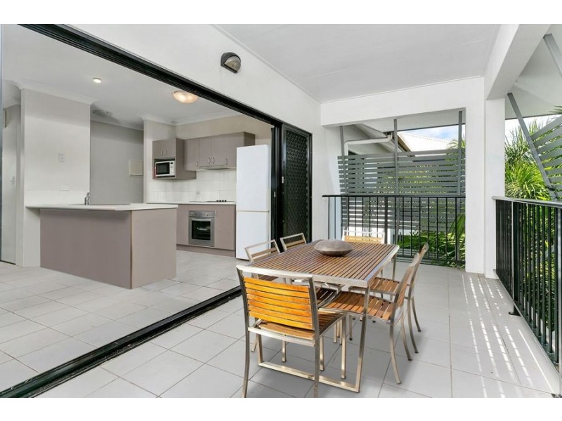 12/4-6 Olive Street, Manoora QLD 4870