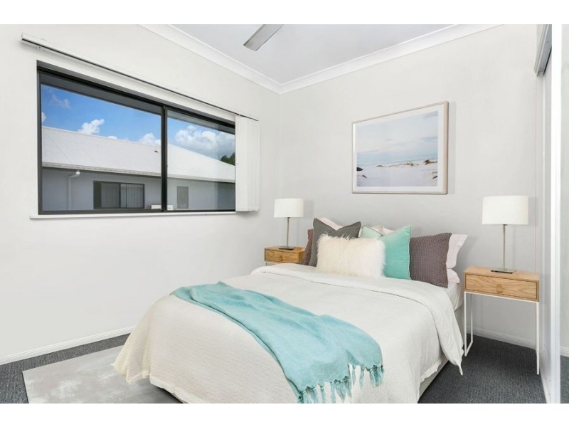 12/4-6 Olive Street, Manoora QLD 4870